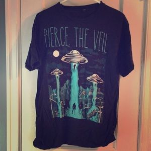 Band t shirt | pierce the veil